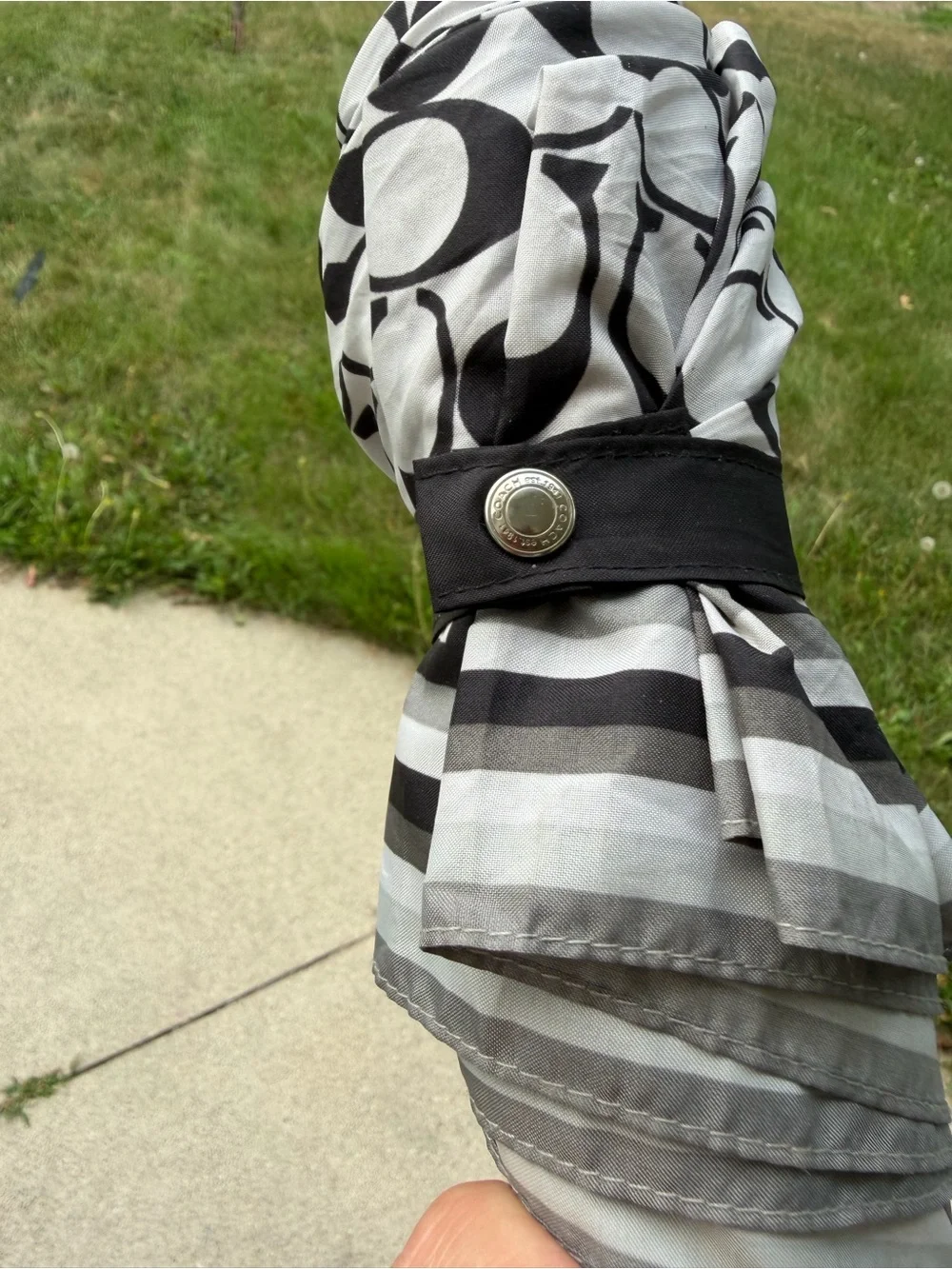 Coach Black & White Signature Foldable Umbrella